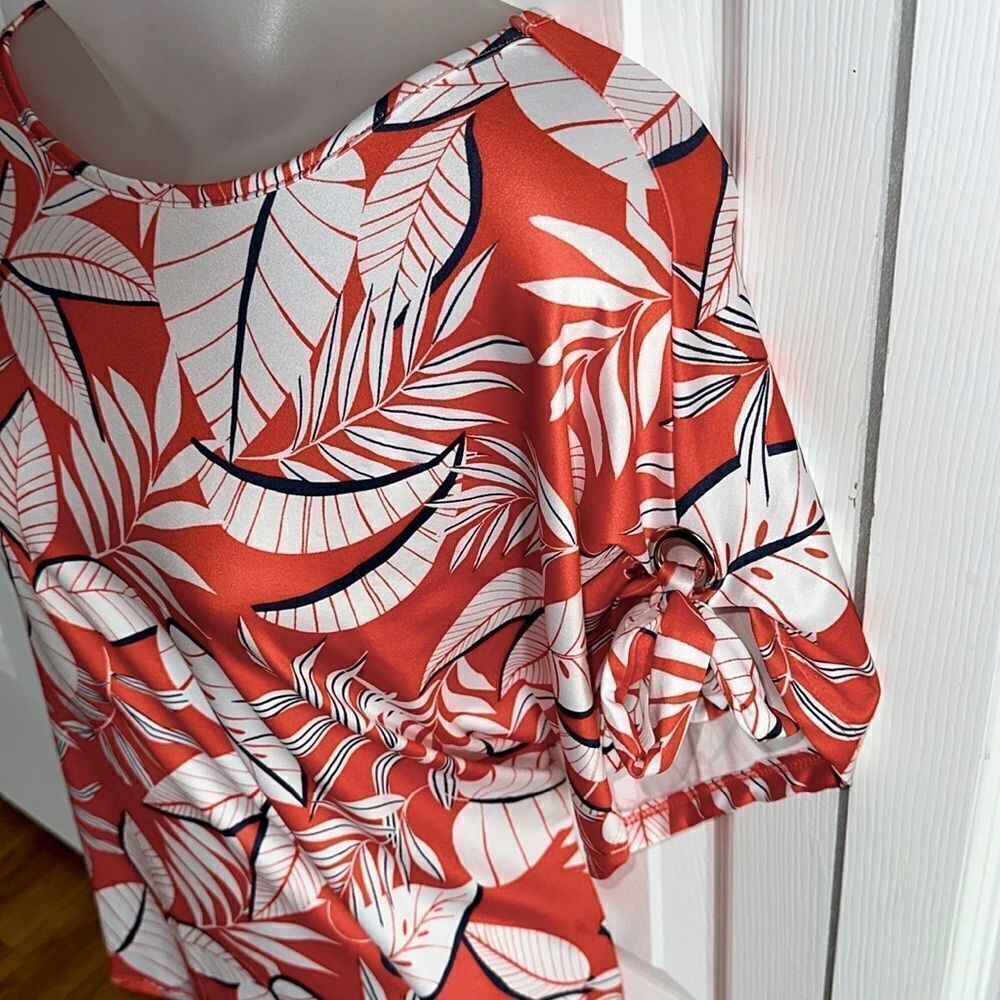 Floral Print Orange White Leaf Summer Palm Top Blouse Short Wrapper Small S NWT - Picture 6 of 9